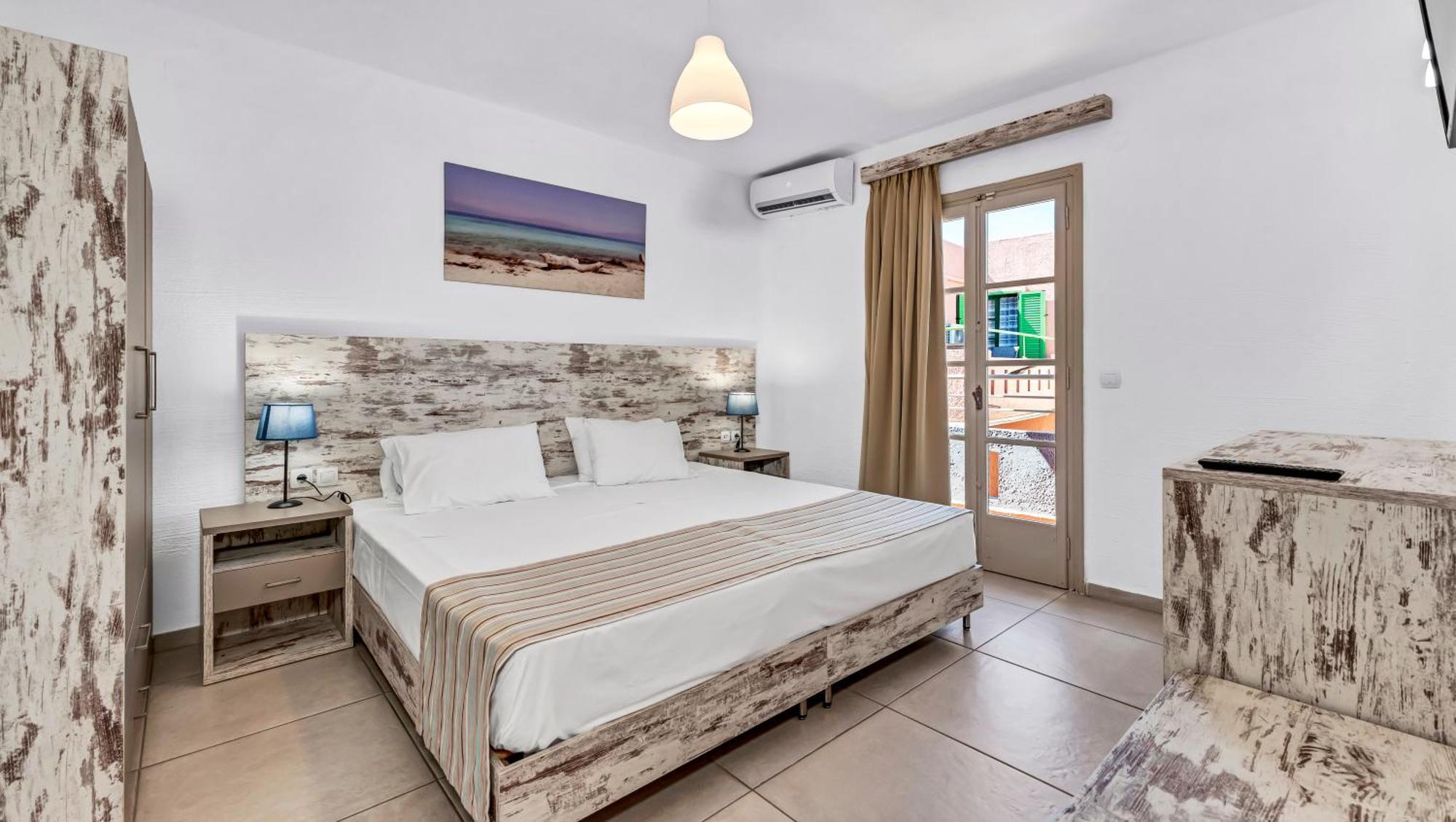 Evina Rooms & Suites Kokkini Hani Exterior photo